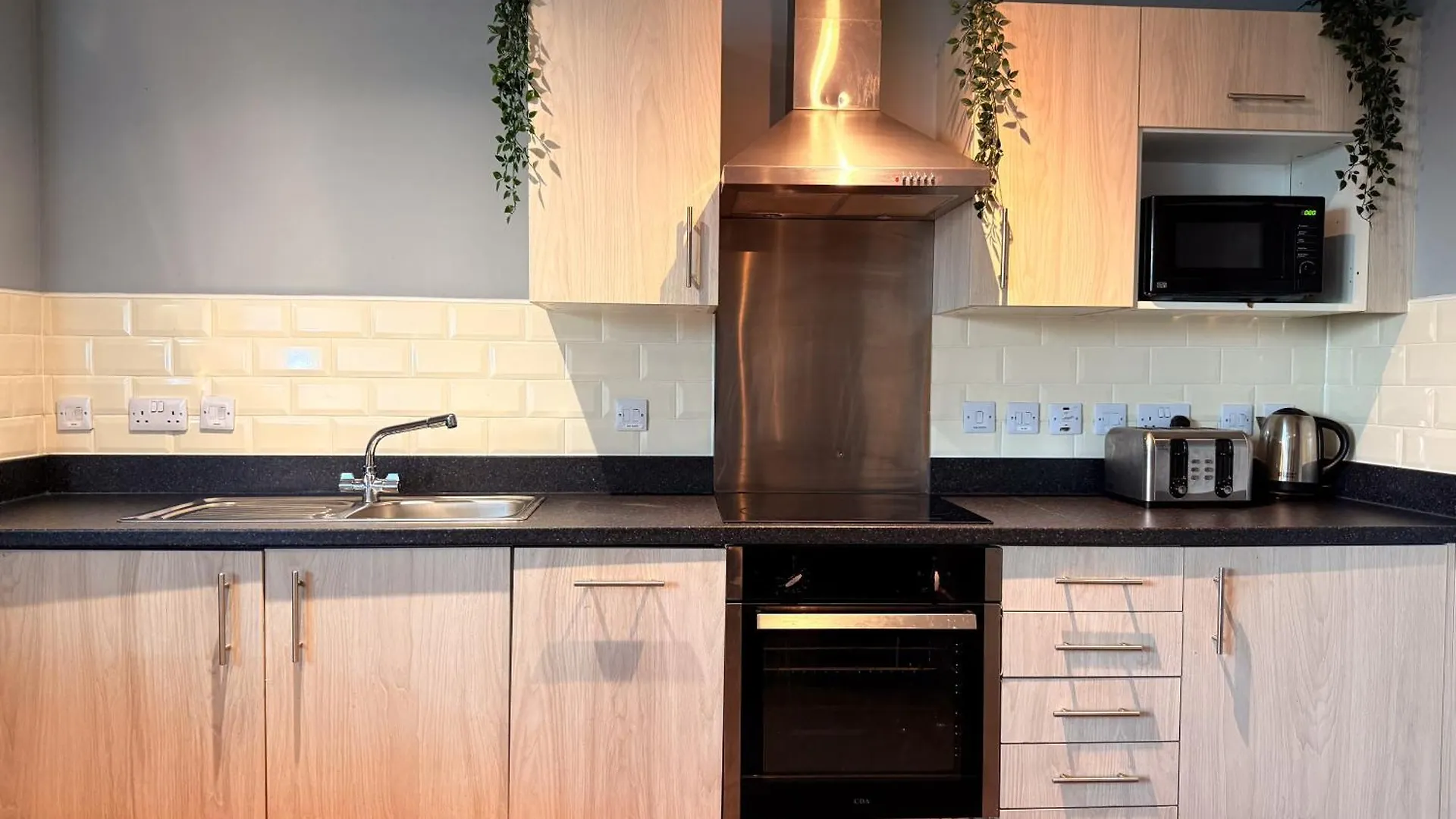 Modern Central Apartment With Views Of The Quayside Sleep 8 Free Parking 뉴캐슬어폰타인